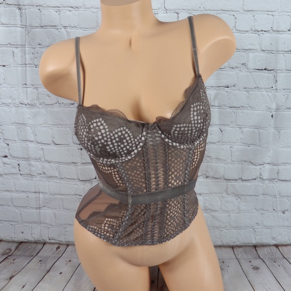 Victoria's Secret Dream Angels Lace Corset Bustier - Picture 7 of 7